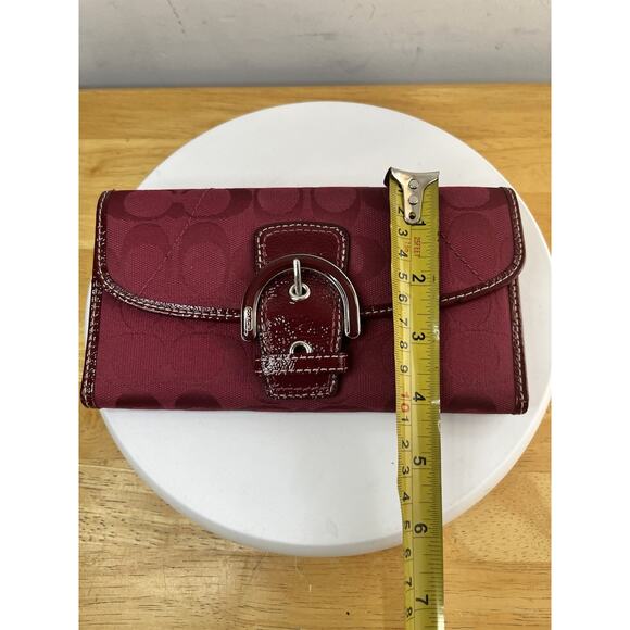 Coach Signature Red Canvas Buckle Credit Card ID Wallet - Picture 4 of 6